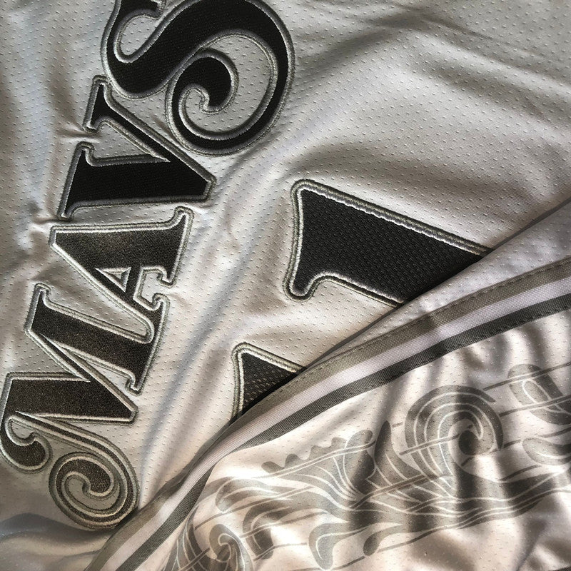 Men’s Dallas Mavericks 2025 City Edition #11 Irving Jersey