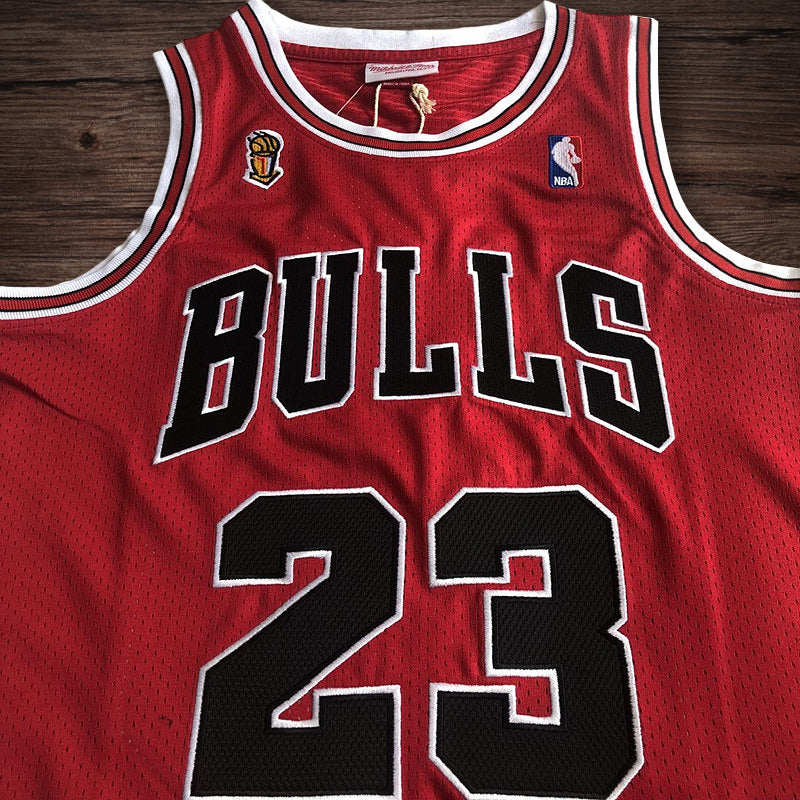 Men’s Chicago Bulls 1995-96 Champion #23 Michael Jordan Jersey