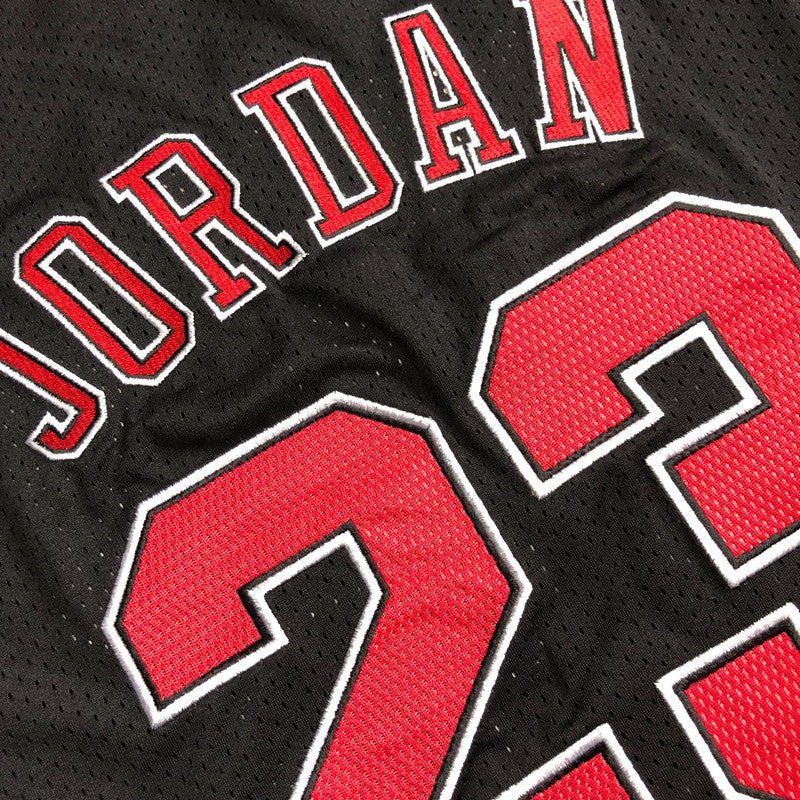 Men’s Chicago Bulls 1997-98 #23 Michael Jordan Jersey Black