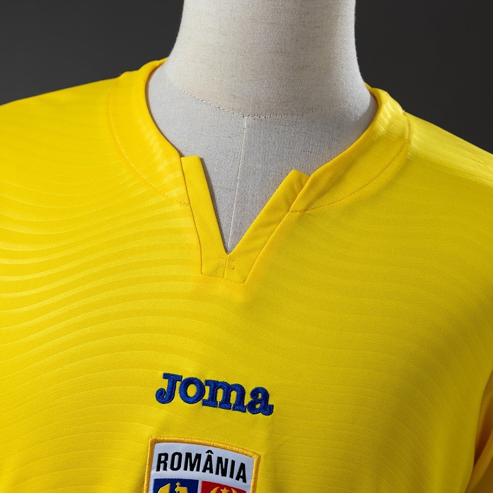 Men’s Romania 2026 Home Fan Version Jersey S-4XL