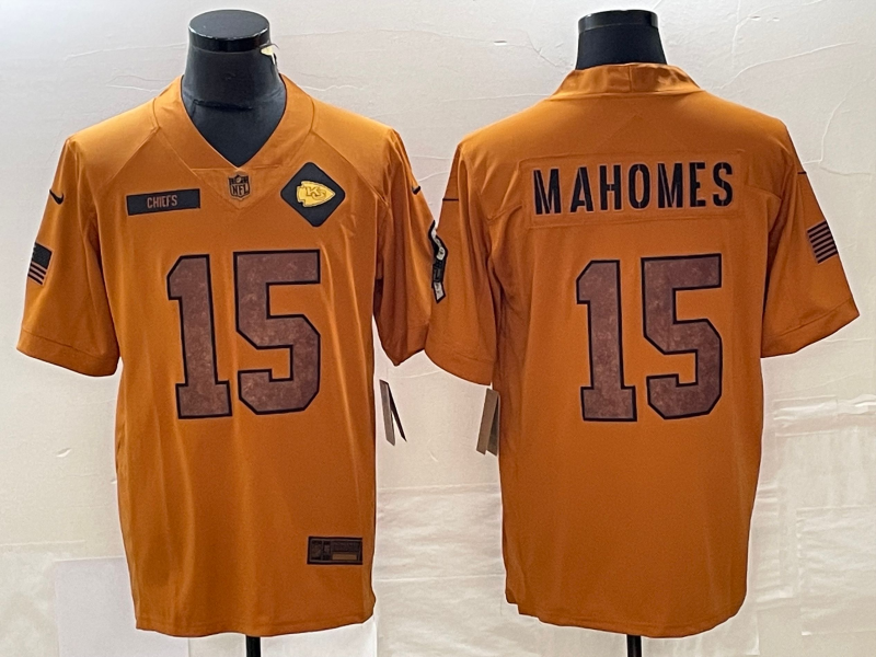 Men’s Kansas City Chiefs Patrick Mahomes #15 Brown 2023 Salute To Service Retired Limited Jersey