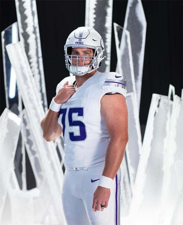 Men’s Minnesota Vikings #75 Brian O’neill Nike White Alternate Vapor F.U.S.E. Winter Warrior Limited Jersey