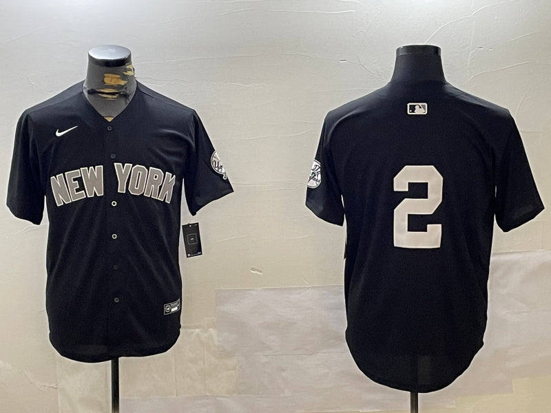 Men’s New York Yankees Derek Jeter #2 Black Jersey
