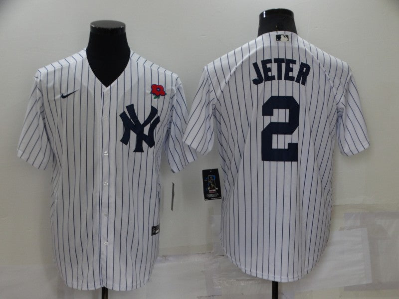 Men’s New York Yankees Derek Jeter #2 White Jersey