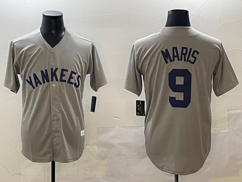 Men’s New York Yankees Roger Maris #9 Gray Jersey