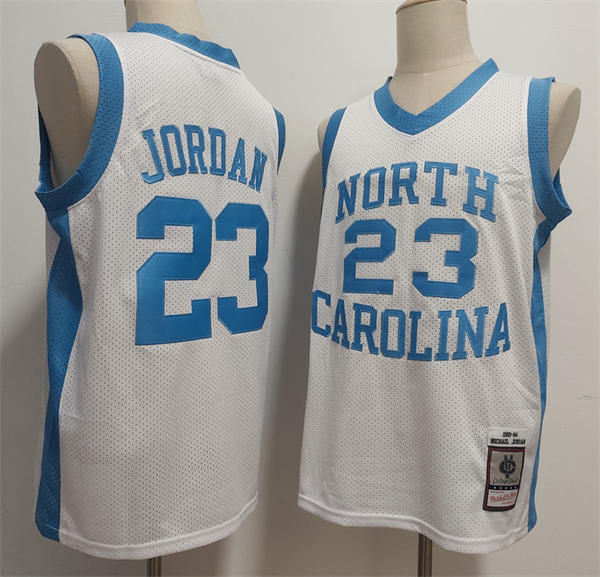 Men’s North Carolina Tar Heels #23 Michael Jordan White Mesh 1983-84 Mitchell & Ness Throwback College Jersey